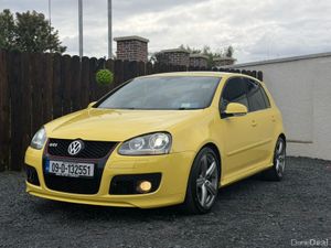 Volkswagen Golf GTI PIRELLI EDITION - IMMACULATE - - Image 3