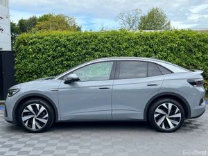 Volkswagen ID.5 STYLE PRO // PAN ROOF // APPLE CAR - Image 4