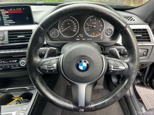 BMW 3-Series 320d M-SPORT COMPETITION TOURING // S - Image 4