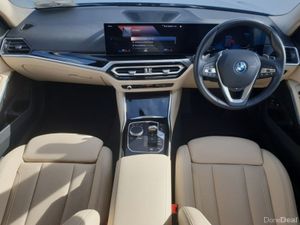 BMW 3-Series 330e Sport Touring - Image 4