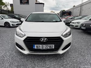 2016 (161) Hyundai i40 1.7 Executive - Image 2