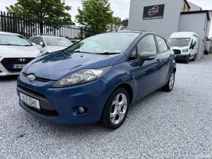 *LOW KM* 2010 Ford Fiesta Style 1.25 82PS 5DR - Image 3