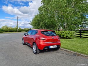 Renault Clio Diesel (NCT TESTED AND TAXED)!!! - Image 4
