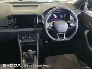 Skoda Karoq Sportline 2.0TDi 115hp - Panormic Sunr - Image 2