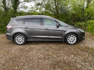182 Ford S-Max 2.0TD 150BHP High Spec - Image 2