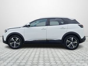 Peugeot 3008 1.2 PureTech 130bhp Allure - Image 3