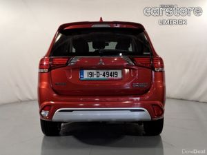 Mitsubishi Outlander 2.4L Plug-in EV S-Edition 5 s - Image 4