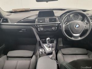 BMW 3-Series 330e Sport - Image 4