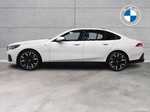 BMW 5-Series 550e xDrive M Sport Pro Saloon - Image 4
