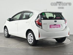 Toyota Aqua 1.5 Hybrid Auto - Image 3