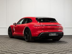 222 Porsche Taycan 4s Cross Turismo (93.4 kWh) - Image 4