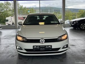 Volkswagen Polo TRENDLINE 1.0 MANUAL 5SPEED 65HP 5 - Image 2