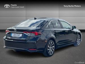 Toyota Corolla Saloon - LUNASPORT Edition - 1.8 Hy - Image 2