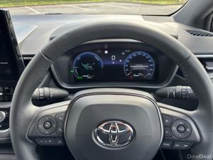 Toyota Corolla 5dr Hatchback - LUNA - Save EUR EUR - Image 2