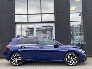 Volkswagen Golf 1.4 eTSi Style Auto (PHEV) - Image 4
