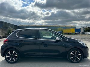 Peugeot 208 1.2L Automatic Petrol Low Mileage (237 - Image 4