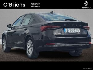 Skoda Octavia AMBITION 2.0 TDI 115 BHP 4DR *1 OWNE - Image 3