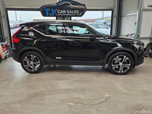 22 VOLVO XC40 T5 INSCRIPTION 262 BHP - Image 2