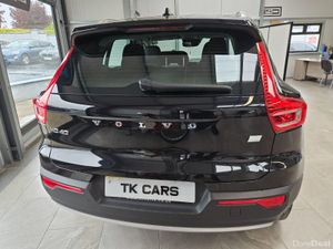 22 VOLVO XC40 T5 INSCRIPTION 262 BHP - Image 4
