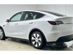 Tesla Model Y Long Range Awd - Image 3