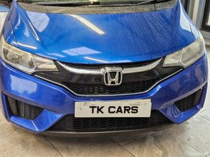 16 HONDA FIT PETROL HYBRID GP5 - Image 4
