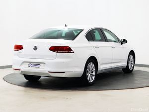 *83* 2019 Volkswagen Passat 2.0TDI COMFORTLINE - Image 4