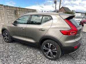 Volvo XC40 1.5 T5 INSCRIPTION PRO 25 - Image 3