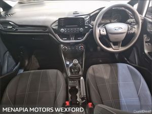 Ford Fiesta 1.1L Ti-VCT 70 PS Zetec - Image 3
