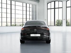 Mercedes-Benz CLA CLA 200 SALOON PROGRESSIVE - Image 4