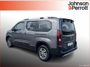 Peugeot Rifter 1.5 BlueHDi 100bhp LWB Allure 7 Sea - Image 3
