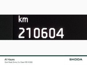 Skoda Karoq **1 OWNER ONLY**GREAT VALUE**1.6TDI 11 - Image 4