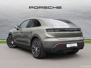 Porsche Macan 4S - Image 3
