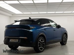 Peugeot 3008 BEV 73kWH 210BHP GT - Image 3