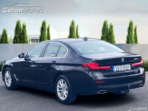 BMW 5-Series SE 520d (MHT) - Image 3