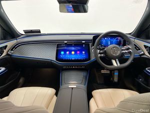 Mercedes-Benz E-Class E 300e AMG EDITION PLUS - Image 3