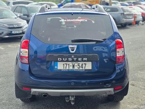 Dacia Duster Prestige Manual 1.5 Diesel (171) - Image 4
