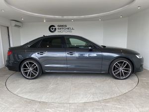 Audi A4 2022 - Image 4