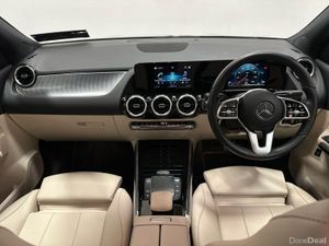 Mercedes-Benz GLA GLA200 D Progressive Line - Image 4