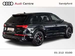 Audi Q7 55 TFSIE Q S LINE 290KW - Image 3