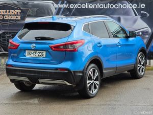 Nissan Qashqai 2019 1.3p PREMIUM-MODEL,LOW KM! - Image 4