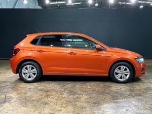 Volkswagen Polo 1.0 AUTOMATIC TSI COMFORT LINE - C - Image 3