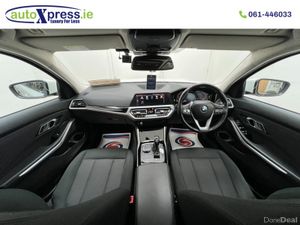 BMW 3-Series 320D xDrive Automatic. - Image 2