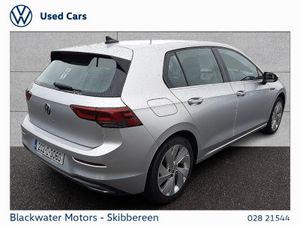Volkswagen Golf 2.0TDI 116BHP STYLE - Image 3
