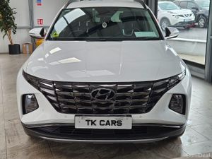 21 HYNDAI TUCSON EXECUTIVE PLUS 1 OWNER 45K KMS- - Image 4