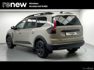 Dacia Jogger HEV 155 Extreme Auto - Image 4