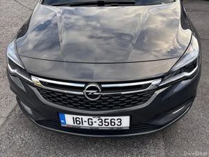 2016  Opel Astra 1.4 Petrol 100PS - Image 4