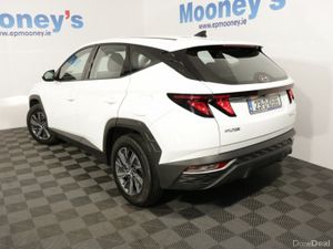 Hyundai Tucson COMFORT PLUS 1.6L DIESEL SUV - Image 4