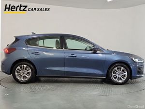 Ford Focus TITANIUM Petrol Manual - Image 4