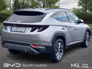 Hyundai Tucson 2WD Executive Plus - Image 3
