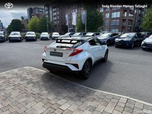 Toyota C-HR C-HR HYBRID SOL - Image 2